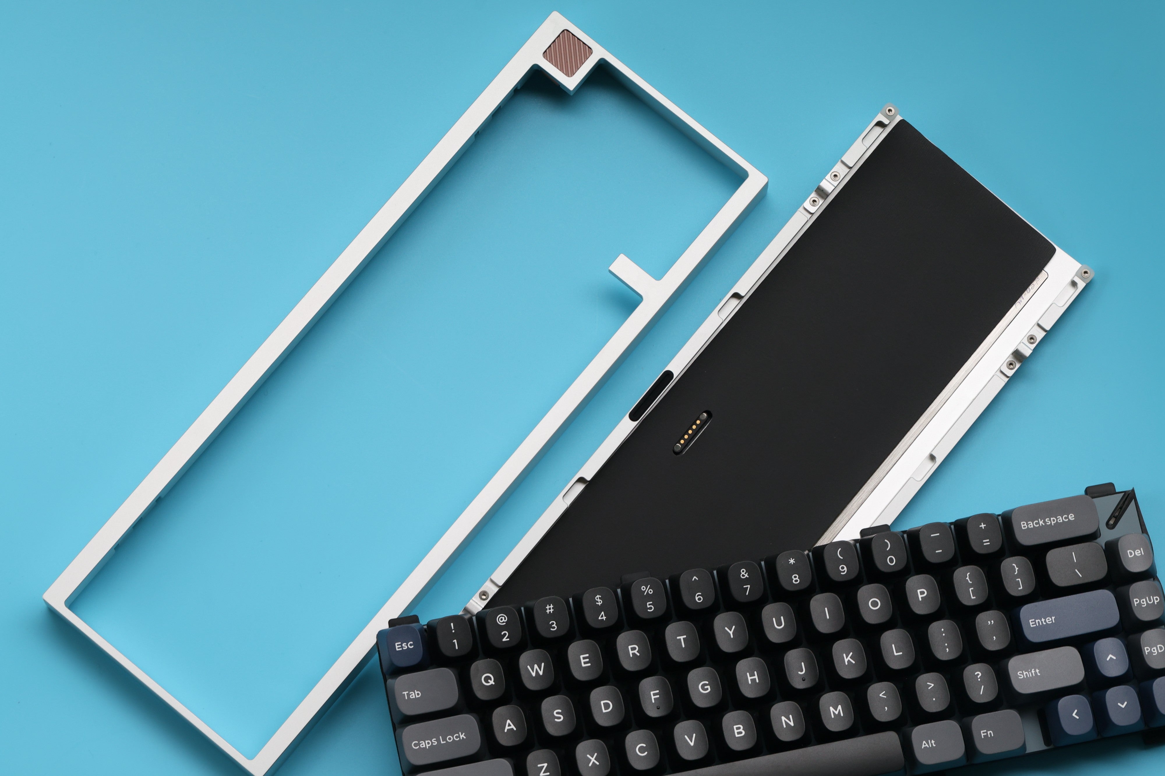 YMK Obsidian keycaps