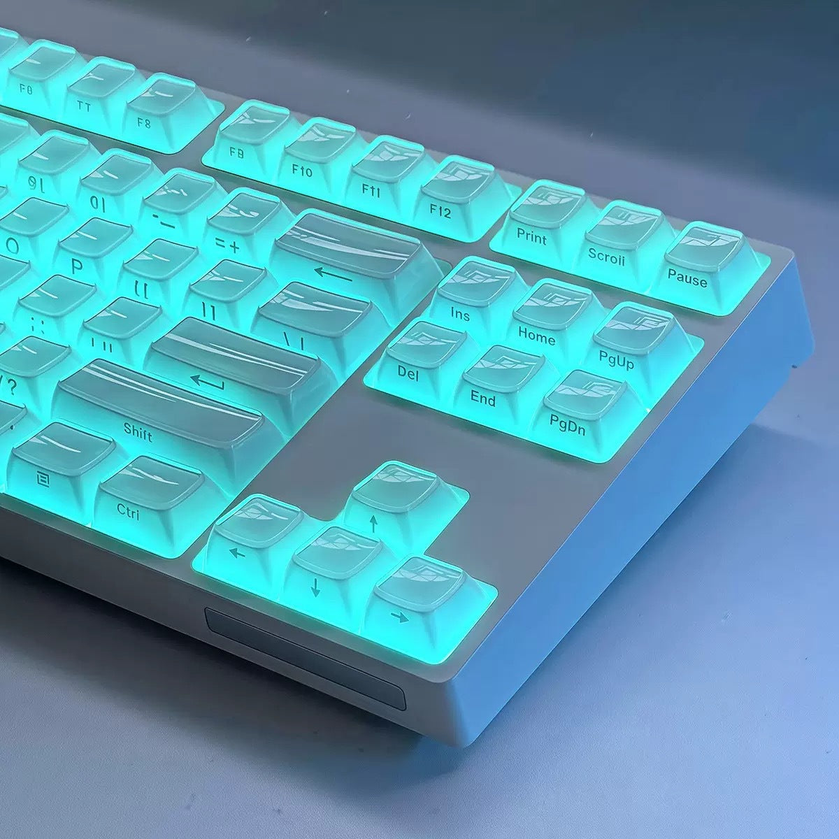 Ice Crystal Wooting Mechanical Keyboard 136 Keys Small Full Key PC Dual Color Injection Crystal Jelly Side Engraved Keycaps Universal