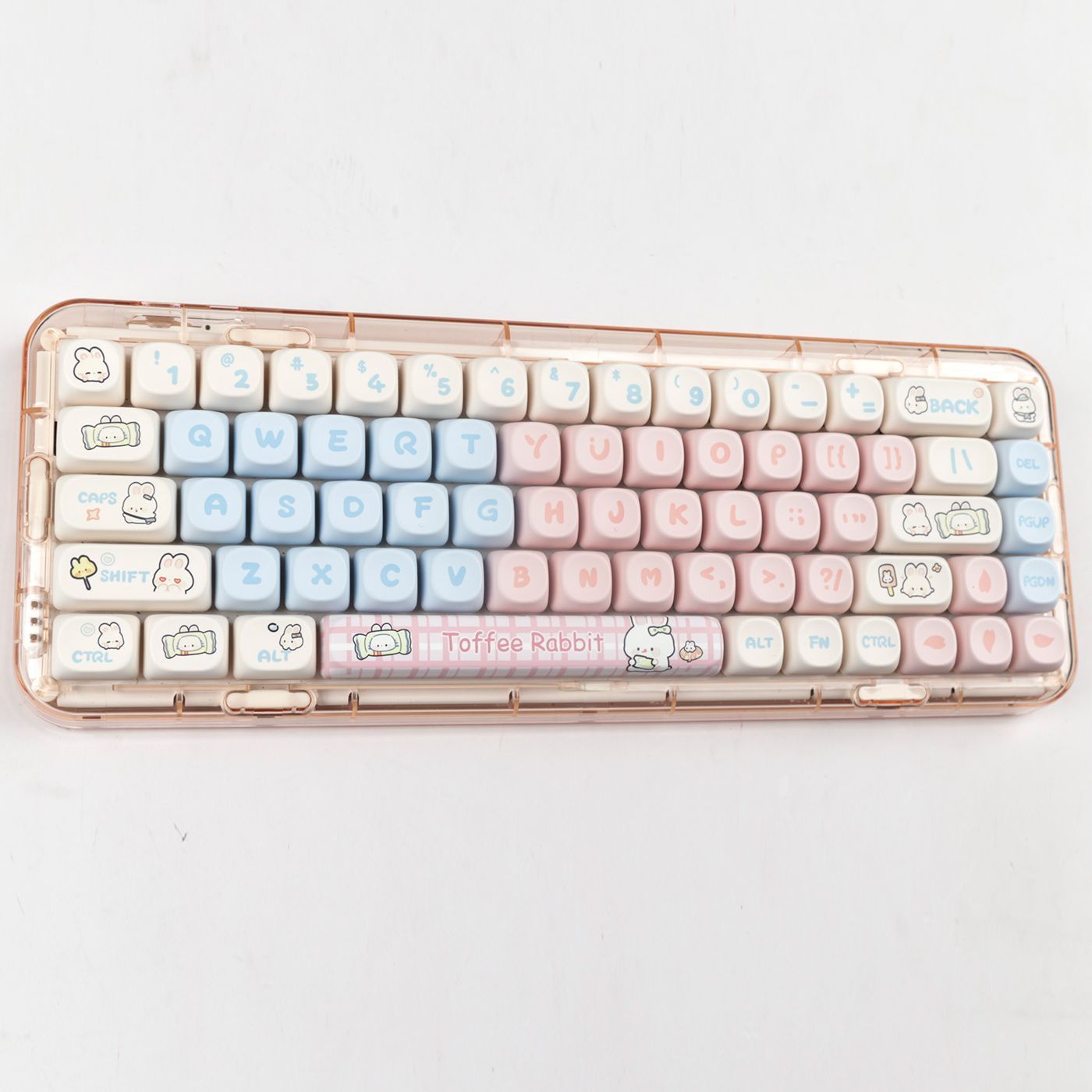 Toffee Bunny Cute Personalized Keycap MOA Dye-Sublimation PBT Rounded Compatible with Mechanical Keyboard 61/68/87/104