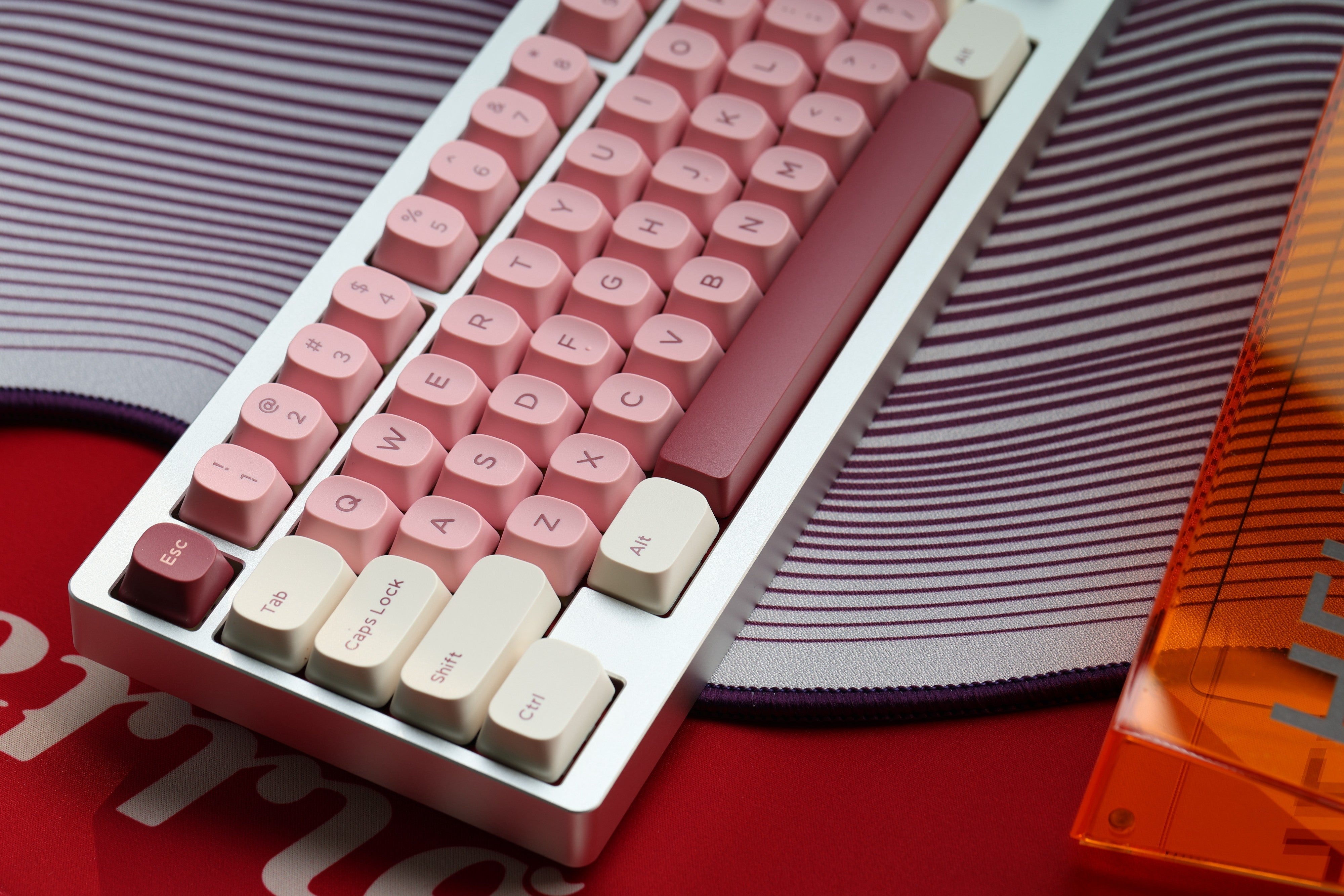 YMK Raspberry keycaps