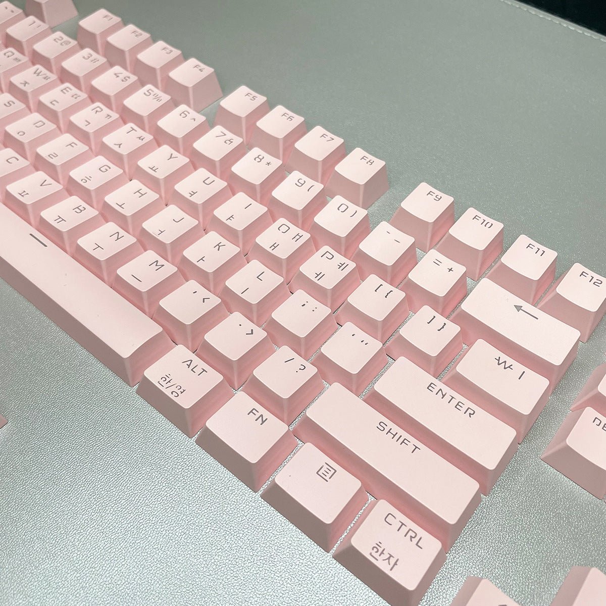 Korean Mechanical Keyboard Keycaps Personalized Character Translucent Keycaps Korean Black White Foreign Language